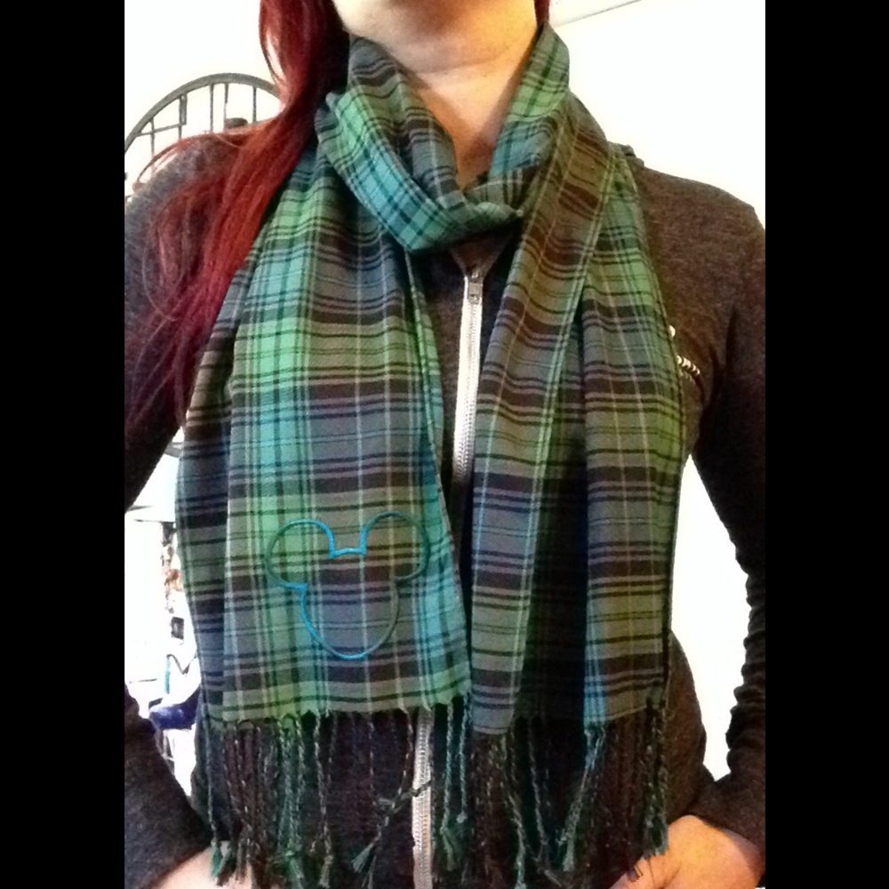 COPY - Disney plaid scarf